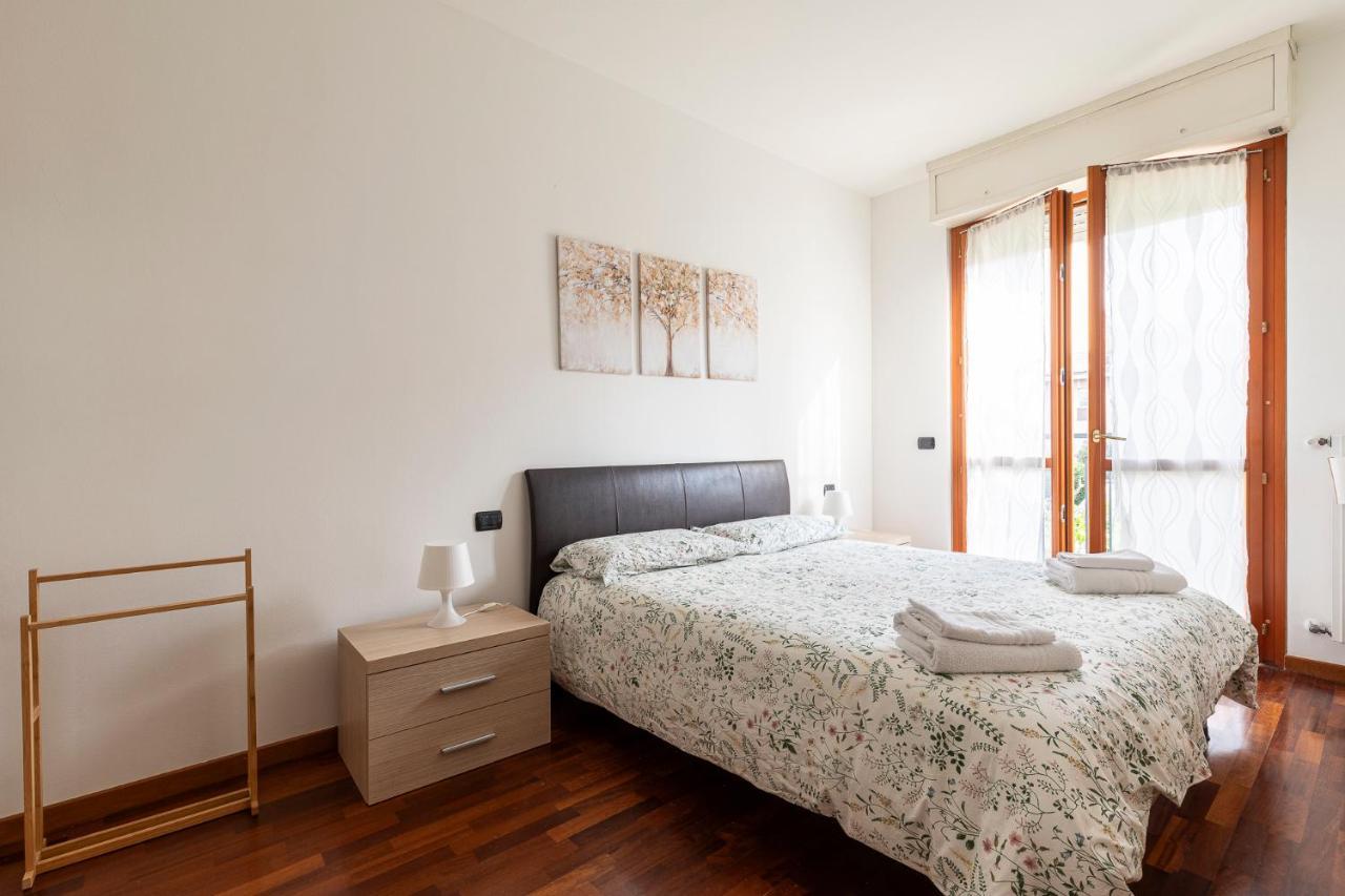 Casty Sweet Home - Parcheggio Privato Gratuito 밀라노 외부 사진