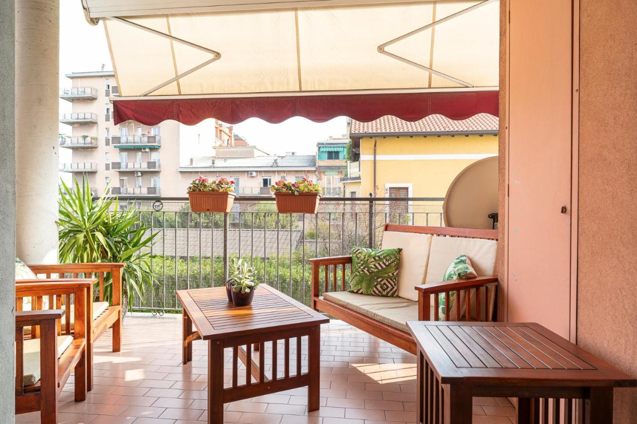 Casty Sweet Home - Parcheggio Privato Gratuito 밀라노 외부 사진